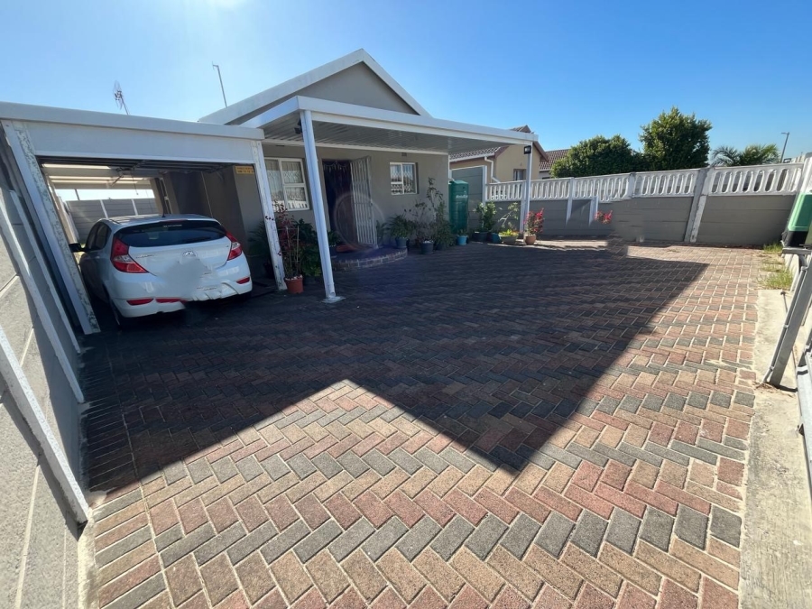 3 Bedroom Property for Sale in Highbury Western Cape